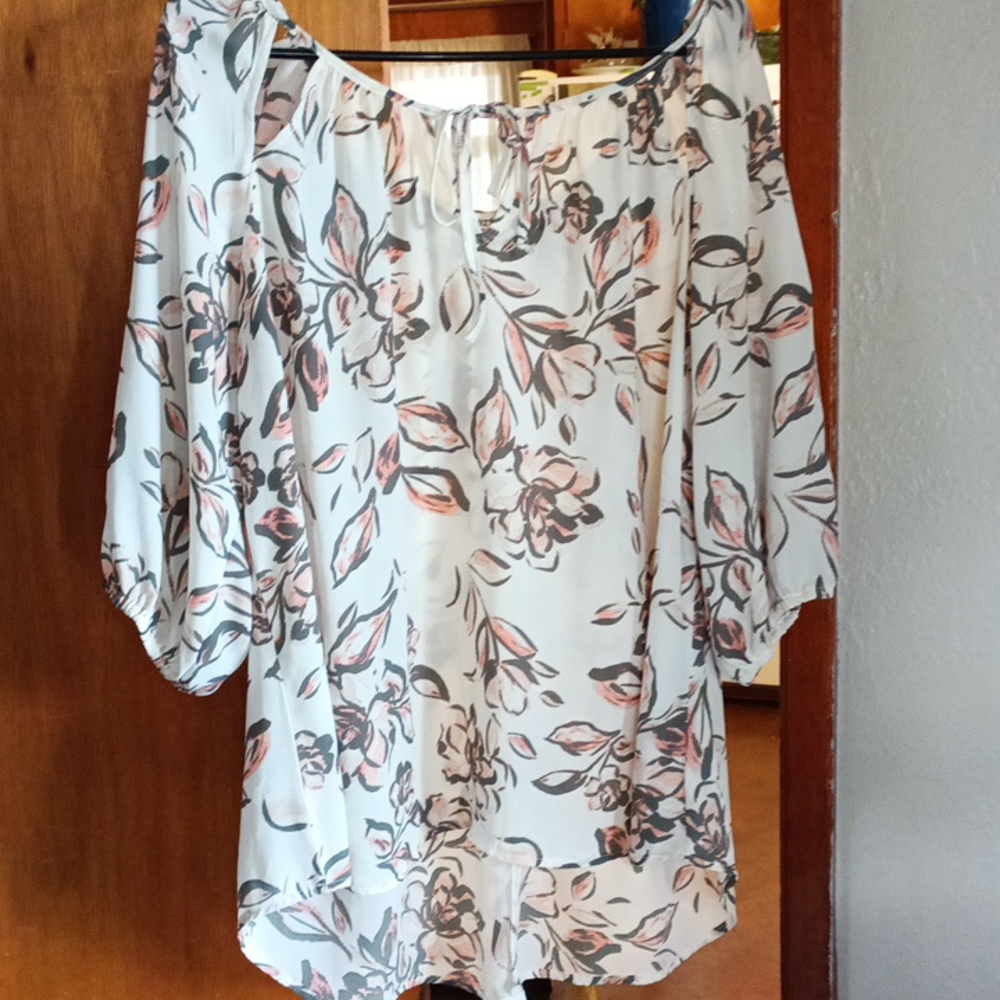 Women's Blouse
